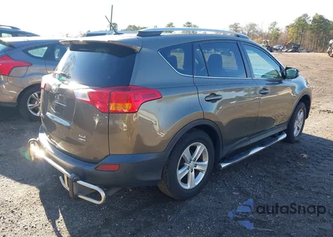 2014 Toyota Rav4 Xle z USA, uszkodzony, nr VIN 2T3RFREV3EW149746